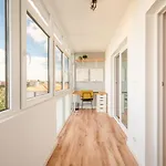 Guestready - Lisbon Getaway With Balcony * São Domingos de Rana