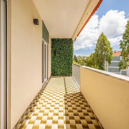 Apartamento Guestready - Lisbon Getaway With Balcony Rebelva
