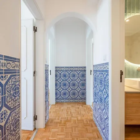 Guestready - Lisbon Getaway With Balcony Lägenhet