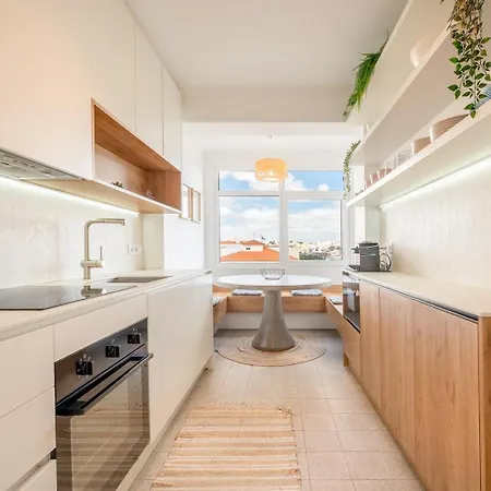 아파트 Guestready - Lisbon Getaway With Balcony